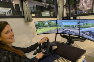 Meili founder Samantha Lee demonstrated an in-hospital vehicle simulator as an example of new autotech.