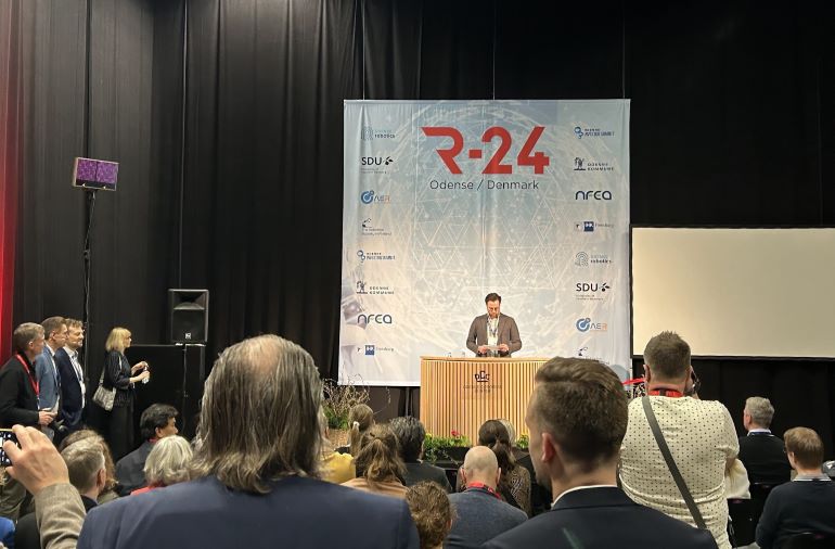 The mayor of Odense, Denmark, at the opening of the R-24 conference.